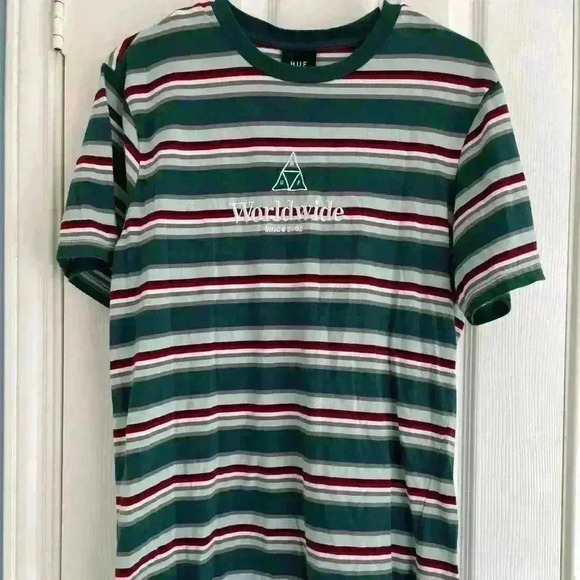HUF Worldwide Green, white, and red TShirt Large - Picture 1 of 5